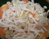 Foto langkah ke 3 dari resep Tumis Buncis Jamur Shimeji.