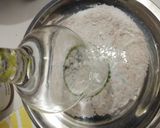 A picture of step 2 of Minty Lemon Moctail.