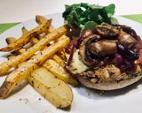 Foto del paso 1 de la receta: Burger Veggie de lentejas, champiñones, cebollita caramelizada, queso y rúcula en pan integral 🍔