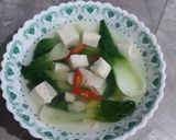 Foto langkah ke 3 dari resep Sayur Bening Sawi Tahu.