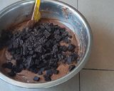 Foto langkah ke 4 dari resep The Best Chocolate Cupcakes.