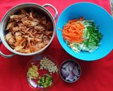 A picture of step 2 of Indian Style Chinese Roti Noodles.