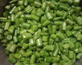 A picture of step 2 of Beans aloo bhaji.