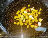 Foto del paso 2 de la receta: Milhojas de patata confitada y bacalao con su salsa pil pil