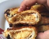 A picture of step 3 of Flo chocolate bread roll.