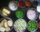 A picture of step 1 of Restaurant Style Pav-bhaji.