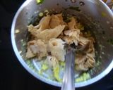 A picture of step 1 of Poha roti tikki.
