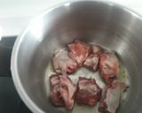 Foto del paso 1 de la receta: Guiso de patatas con picos de costilla