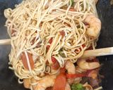 A picture of step 3 of Easy noodle stir fry.