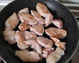 Foto del paso 4 de la receta: Solomillo de pavo al Pedro Ximénez con dátiles