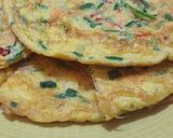 Foto langkah ke 4 dari resep Roti Panggang isi Omlet telur.