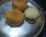 A picture of step 8 of Vegetable stuffed Idli Pakoda.