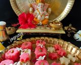 રોઝ વોલનટ કૉકનટ બરફી (Rose Walnut Coconut Barfi Recipe In Gujarati) રેસીપી સ્ટેપ4ફોટો