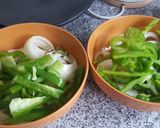 Foto del paso 3 de la receta: Moqueca de langostinos y de pulpo