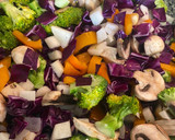 Foto del paso 8 de la receta: Wok de Salmón con almendras y arándanos