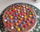 Foto del paso 4 de la receta: Tarta de huesitos con lacasitos