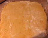 A picture of step 6 of Garlic Cheese Pastry Bites.