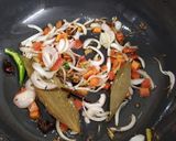 "पनीर मटार पुलाव" (Paneer Matar Pulao Recipe In Marathi) रेसिपी स्टेप 3 फोटो 