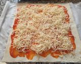 Foto del paso 5 de la receta Pizza de hojaldre enrollada