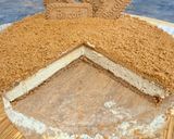 Foto langkah ke 1 dari resep Biscoff Cheesecake (No Bake) versi Loyang Pies.