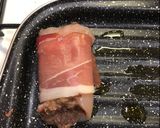 Májas - gombás göngyölt csirke bacon kabátban, májtócsnival recept fázis 5 fotója
