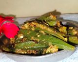 मसाले वाली भिंडी(masale wali bhindi recipe in hindi) रेसिपी चरण 4 फोटो