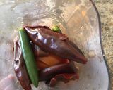 Foto del paso 2 de la receta: Nopales con carne en salsa roja 🍅