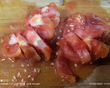 Foto del paso 2 de la receta: Huevos revueltos en tomate 🍅🍅
