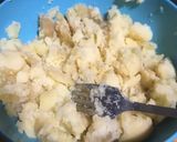 A picture of step 1 of Mashed potatoes fries.