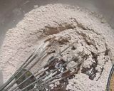 A picture of step 1 of Walnut brownie ice cream stuffed melting ball dessert.