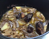 Foto del paso 1 de la receta: Carrilleras en cocotte, con clavo, canela y nuez moscada al vino Merlot