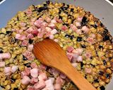 Pas rețetă Paste cu vânătă, roșioare și mozzarella și șunculiță afumată 4 fotografie