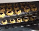 Foto langkah ke 6 dari resep Tumbprint Keju Blueberry.