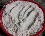 A picture of step 1 of Paneer spring roll.