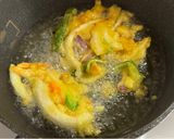 A picture of step 3 of Japanese Vegetable Tempura (Kakiage).