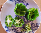 Foto del paso 2 de la receta: Morrones rellenos!!