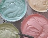 Foto langkah ke 3 dari resep Bolu kukus pelangi.