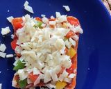 A picture of step 2 of Double decker bread pizza.