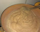 A picture of step 4 of Wheat flour and sooji halwa.