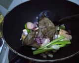 Foto langkah ke 1 dari resep Asem-Asem Ayam.