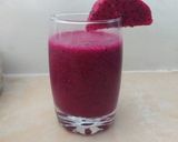 A picture of step 4 of Dragon fruit juice.