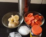 A picture of step 1 of Sweet Papaya Smoothie.