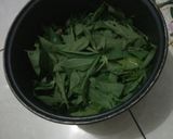 Foto langkah ke 1 dari resep Sayur santen daun singkong.