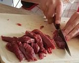 Foto del paso 1 de la receta: Lomo saltado