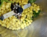 A picture of step 1 of Spicy Mumbai Style Green Chutney.