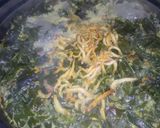 Foto langkah ke 6 dari resep Sayur daun singkong santan.
