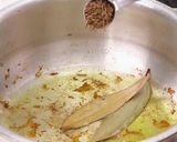 A picture of step 4 of Aloo Padwal Curry 📌.