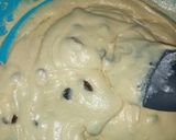 A picture of step 6 of Raisins cupcake.
