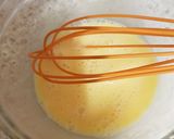 A picture of step 1 of Scambled Egg on Toast.
