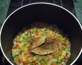 Foto del paso 3 de la receta: Guiso de papas con calamares